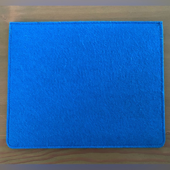 Port Authority felt tablet sleeve - Picture 3 of 3